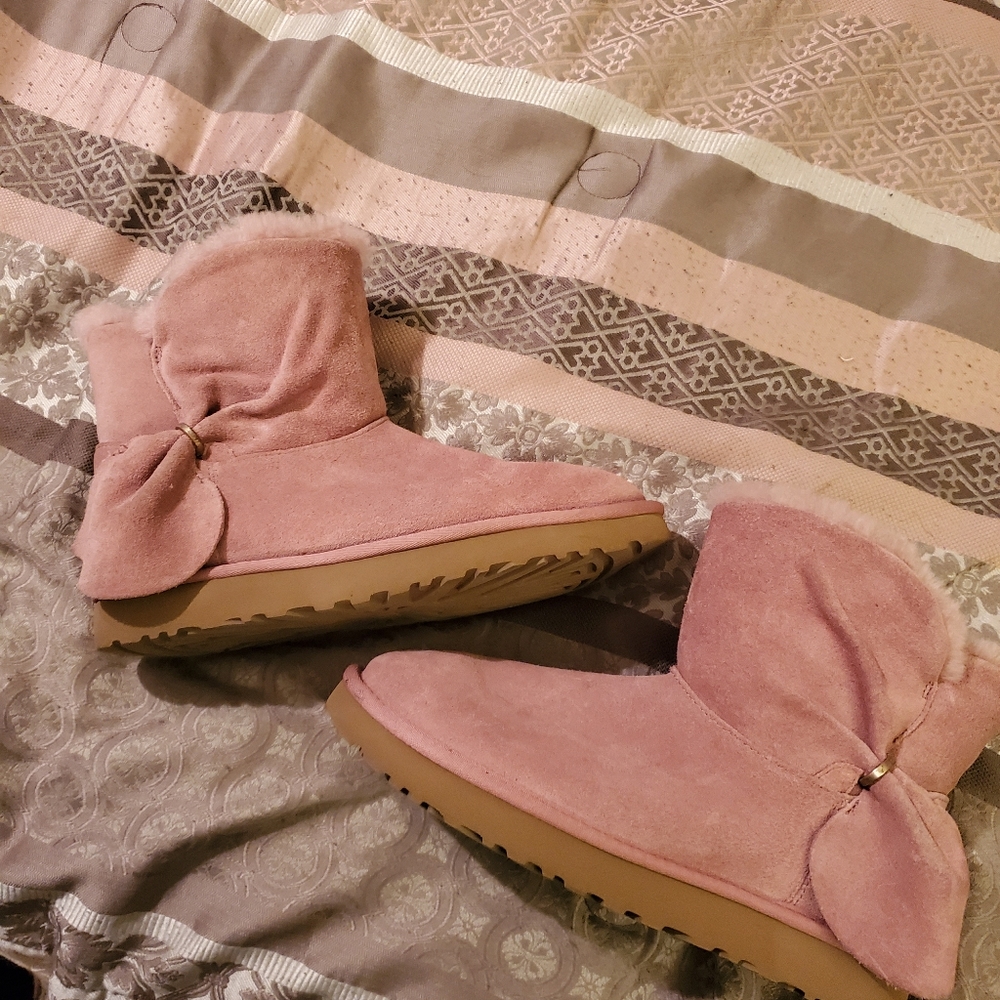 Ugg pink boots